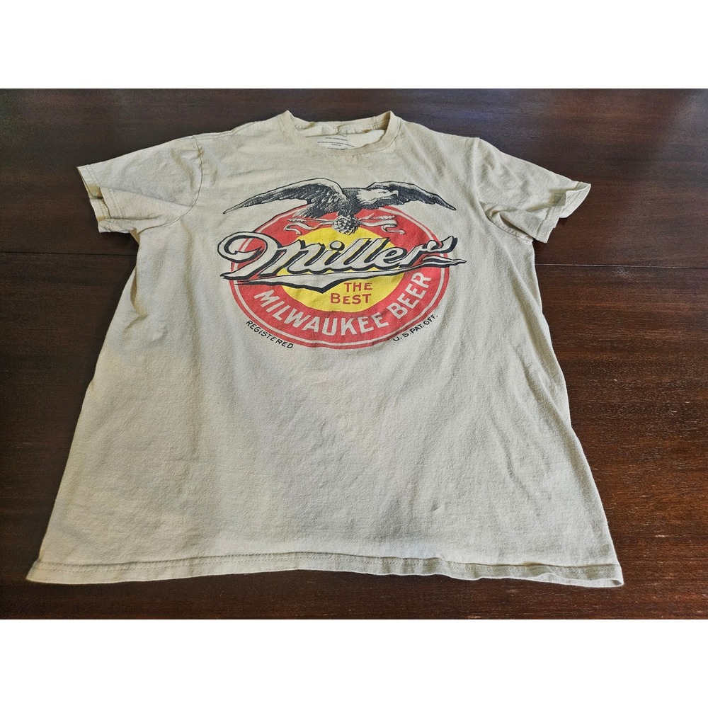 Miller High Life Graphic T-Shirt Mens Medium Tan Milwaukee Beer Eagle Logo